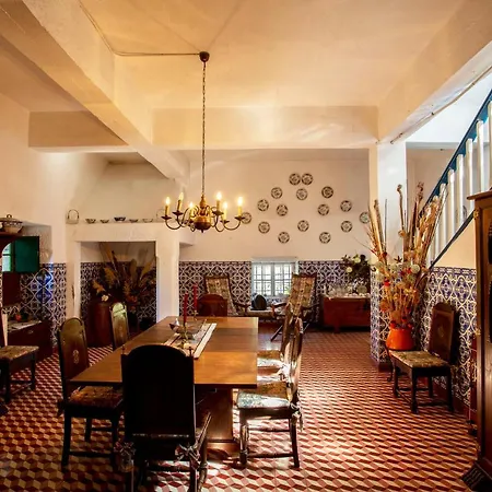 Casa De Sao Caetano De *